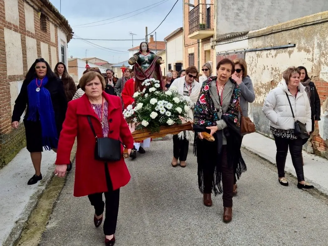 Aldeaseca de la Frontera vivía este lunes en la calle la festividad de Santa Águeda