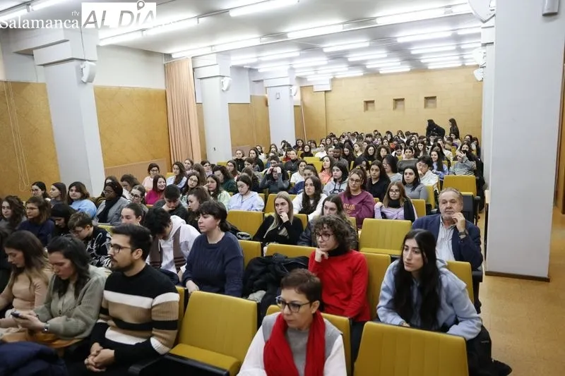 Presentación y debate del informe de la UNESCO: “Reimaginar juntos nuestros futuros: un nuevo contrato social para la educación”. Foto David Sañudo