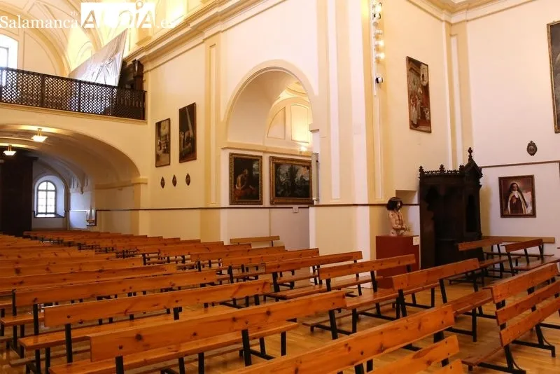 Foto 8 - La iglesia de San Juan de la Cruz reabre al culto