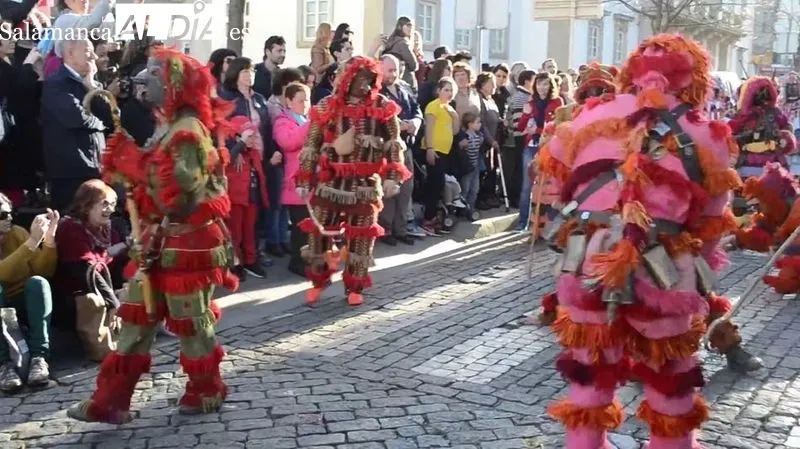 El Carnaval del Botillo y de los Caretos regresa con alegría a Bragança | MARTÍN-GARAY