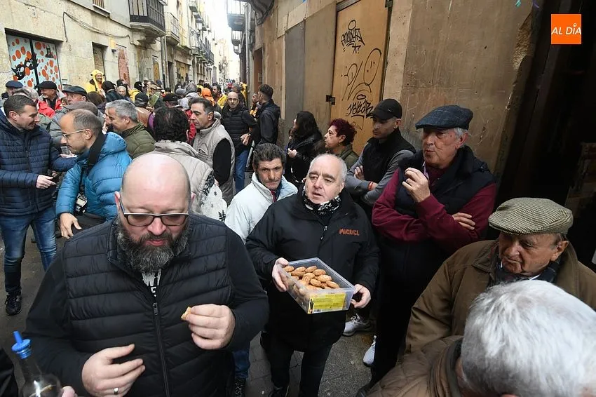 Foto 7 - F&eacute;lix Rodr&iacute;guez y Samuel Mateos son proclamados Porteros Mayores del Carnaval 2024