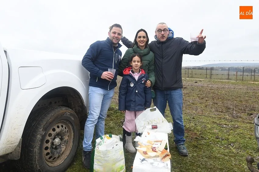 Foto 4 - El encierro a caballo propicia m&uacute;ltiples almuerzos camperos