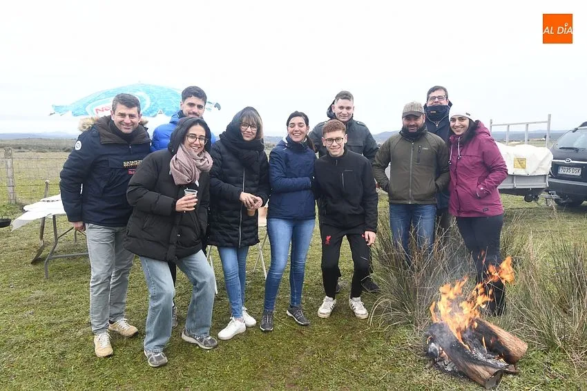 Foto 9 - El encierro a caballo propicia m&uacute;ltiples almuerzos camperos