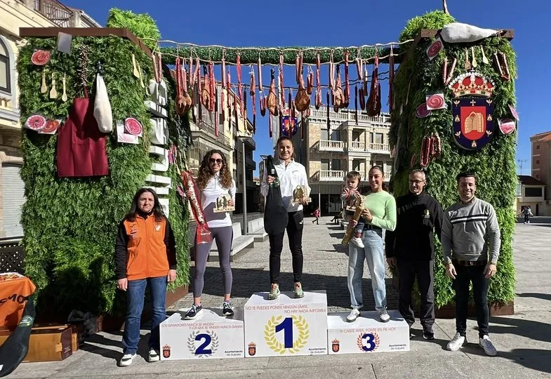 Javier Alves y Gema Martín se proclaman ganadores de la IX Media Maratón de Guijuelo 