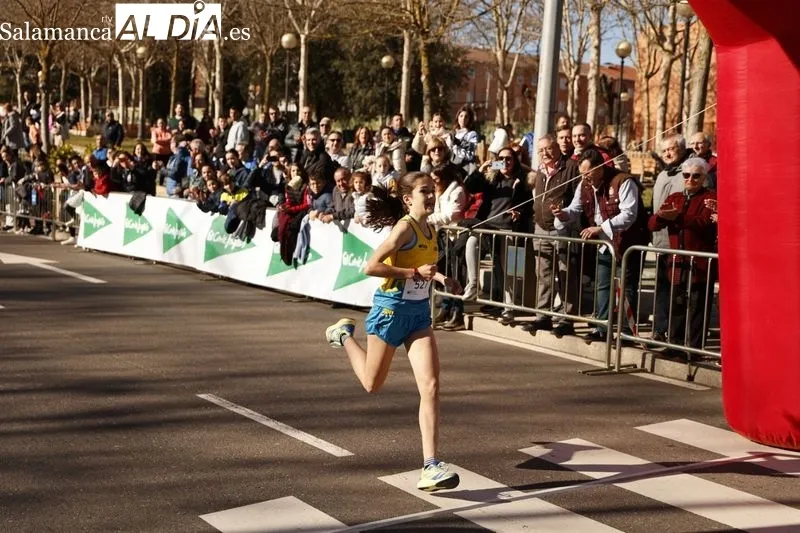 La XXIX Carrera Popular Don Bosco llena de participantes las calles de Salamanca | FOTOS: David Sañudo 