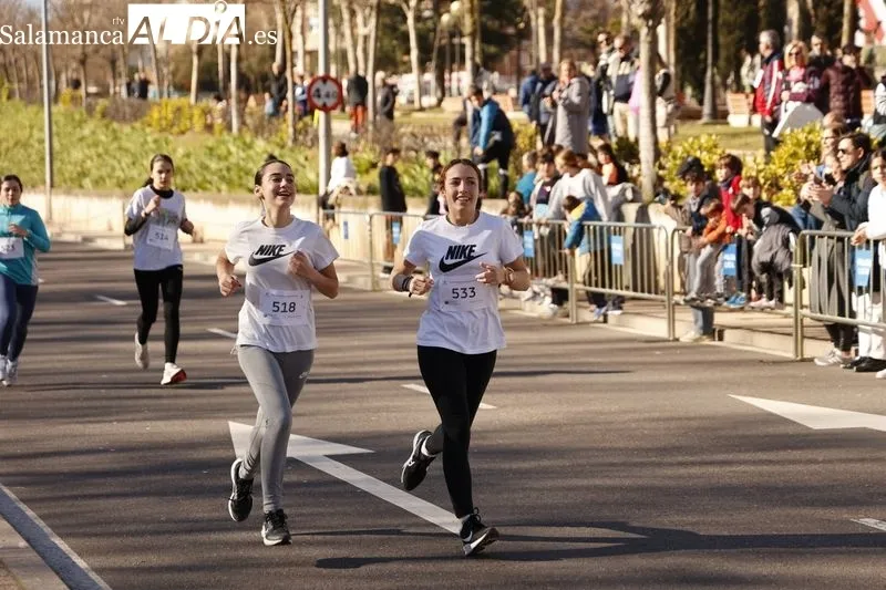 La XXIX Carrera Popular Don Bosco llena de participantes las calles de Salamanca | FOTOS: David Sañudo 