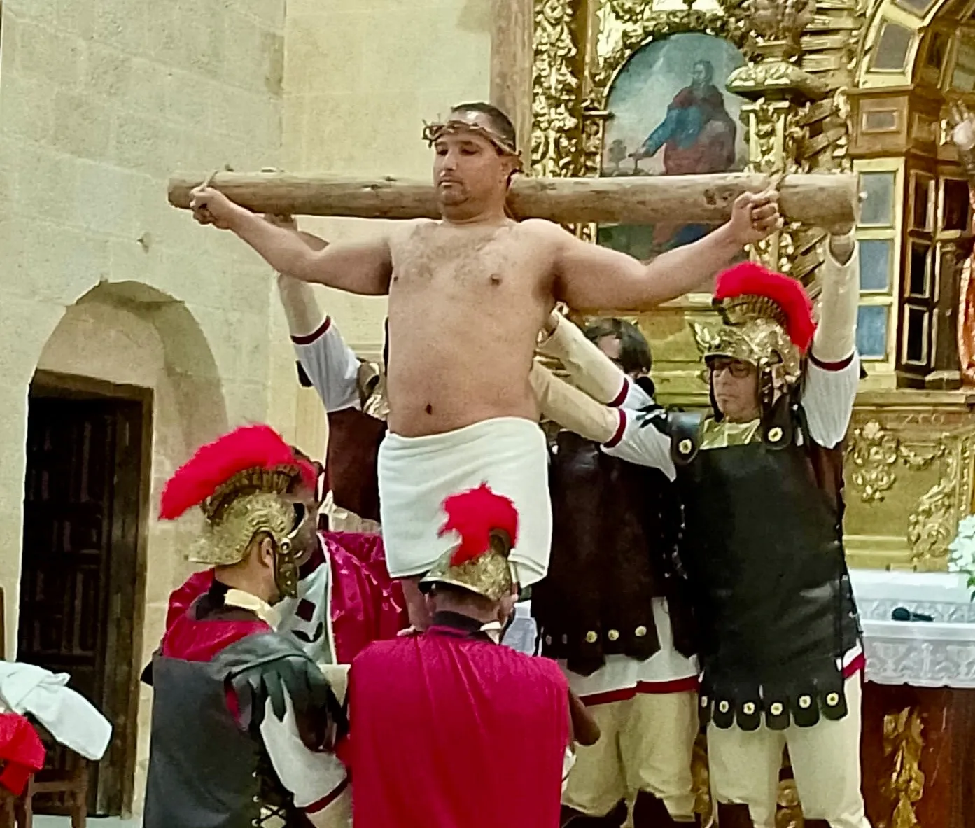 El Via Crucis de Villoruela se vivía en la iglesia parroquial. Basilio Sánchez