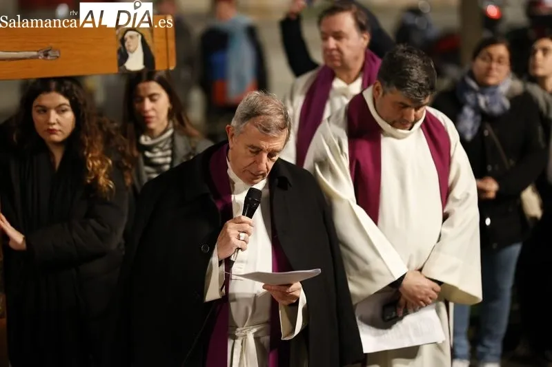 Vía Crucis de la Pastoral Juvenil y Universitaria. Fotos: David Sañudo