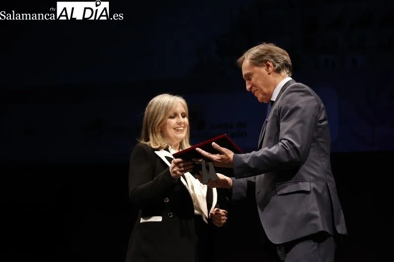 Gala en el teatro Liceo con motivo del Día Internacional de la Mujer, que incluye el homenaje del Ayuntamiento a tres mujeres salmantinas. Fotos: David Sañudo