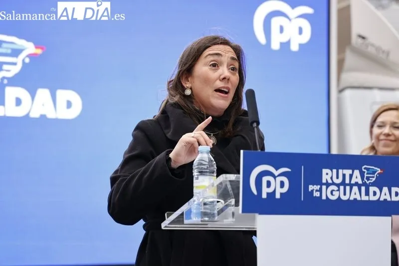 La ‘Ruta por la Igualdad’ del PP ha llegado este jueves a Salamanca. Fotos: David Sañudo