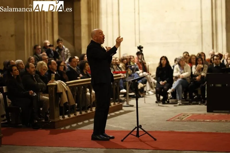 Concierto de Pasión en La Clerecía por el Coro 'Tomás Luis de Victoria' de la Universidad Pontificia de Salamanca (UPSA) . Fotos: David Sañudo