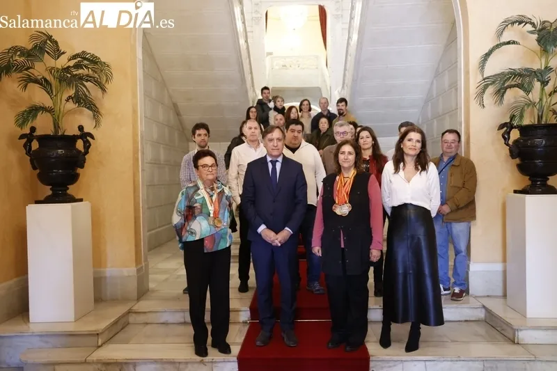 Recepción en el Ayuntamiento de Salamanca de las campeonas de España de tiro con arco. Fotos: David Sañudo.