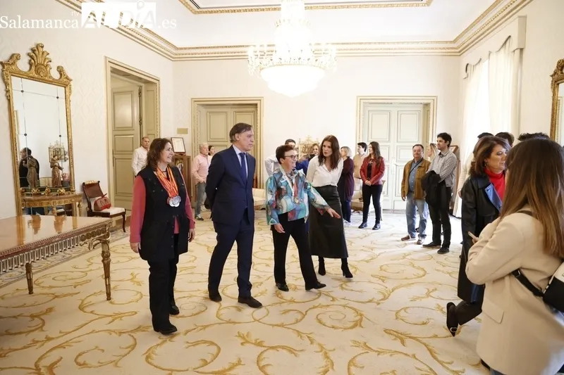 Recepción en el Ayuntamiento de Salamanca de las campeonas de España de tiro con arco. Fotos: David Sañudo.
