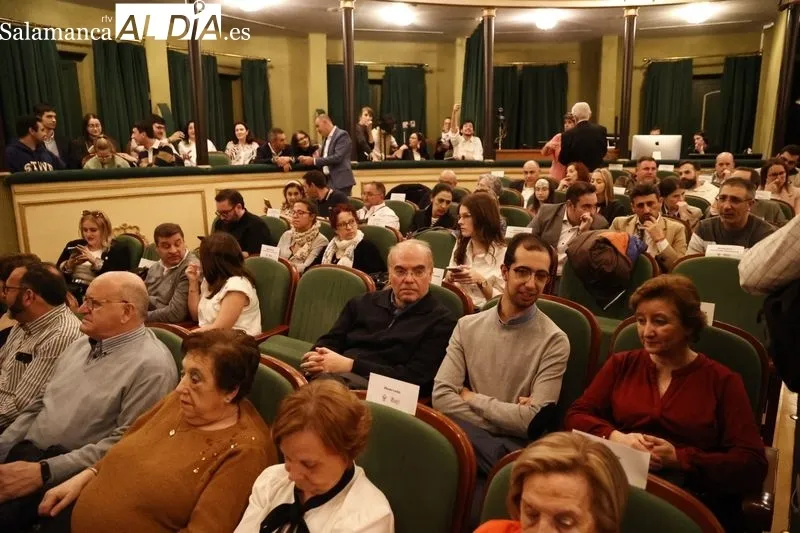 Pregón de la Semana Santa de Salamanca 2024 en el Teatro Liceo. Fotos: David Sañudo