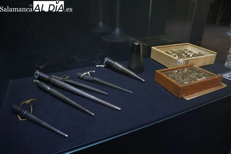 ‘Magia y oro', una nueva exposición para conocer la joyería tradicional salmantina  | FOTOS: David Sañudo 