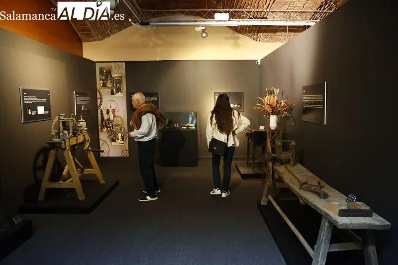 ‘Magia y oro', una nueva exposición para conocer la joyería tradicional salmantina  | FOTOS: David Sañudo 