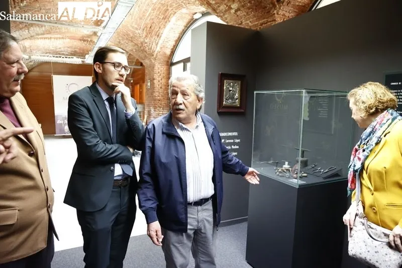 ‘Magia y oro', una nueva exposición para conocer la joyería tradicional salmantina  | FOTOS: David Sañudo 