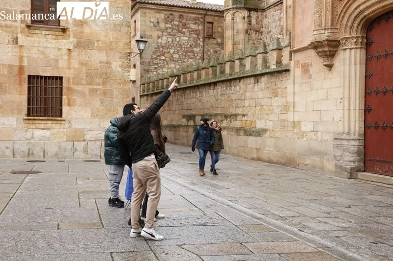 Ambiente en el centro de Salamanca en esta mañana de domingo. Fotos: David Sañudo