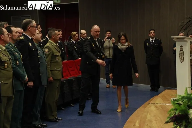 Emotiva reconocimiento para los policías jubilados y honorarios de Salamanca | FOTOS: Raúl Riego 