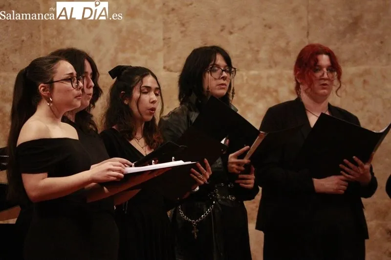 Concierto del Coro Juvenil Ciudad de Salamanca en el Auditorio San Blas. Fotos: Raúl Riego