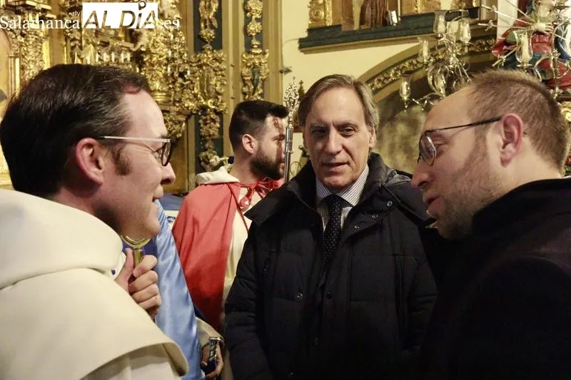 Acto de hermanamiento entre la Ilustre Cofradía de la Santa Vera Cruz de Salamanca y la Hermandad del Santísimo Cristo de la Expiración-Cofradía del Silencio de Ciudad Rodrigo. Fotos: Raúl Riego