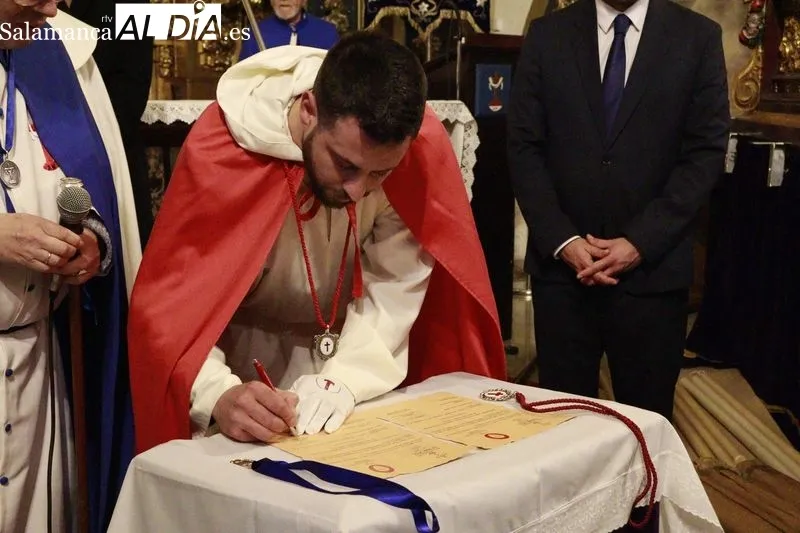 Acto de hermanamiento entre la Ilustre Cofradía de la Santa Vera Cruz de Salamanca y la Hermandad del Santísimo Cristo de la Expiración-Cofradía del Silencio de Ciudad Rodrigo. Fotos: Raúl Riego