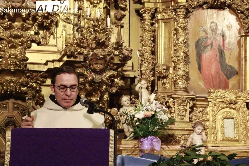 Acto de hermanamiento entre la Ilustre Cofradía de la Santa Vera Cruz de Salamanca y la Hermandad del Santísimo Cristo de la Expiración-Cofradía del Silencio de Ciudad Rodrigo. Fotos: Raúl Riego