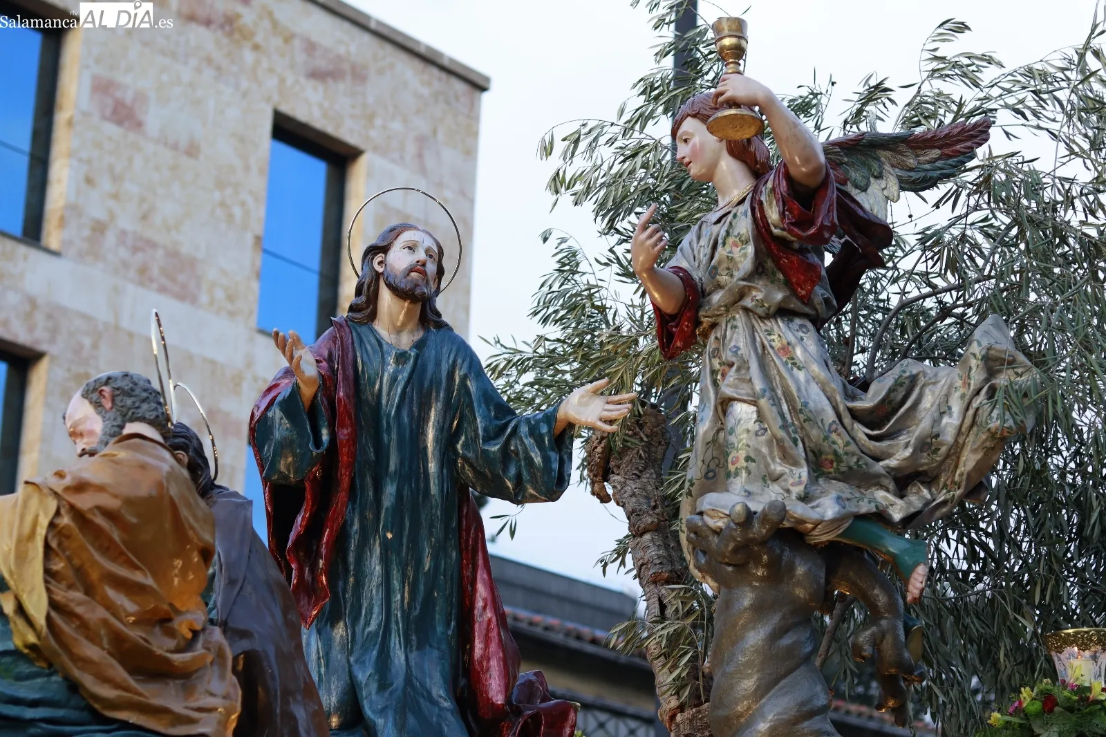 Procesión de la Cofradía de la Oración en el Huerto De Los Olivos. Fotos: Raúl Riego
