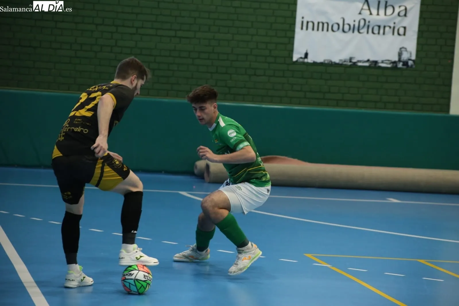Foto 2 - El Lugo impone su calidad sobre el Piensos Dur&aacute;n Albense (2-7)