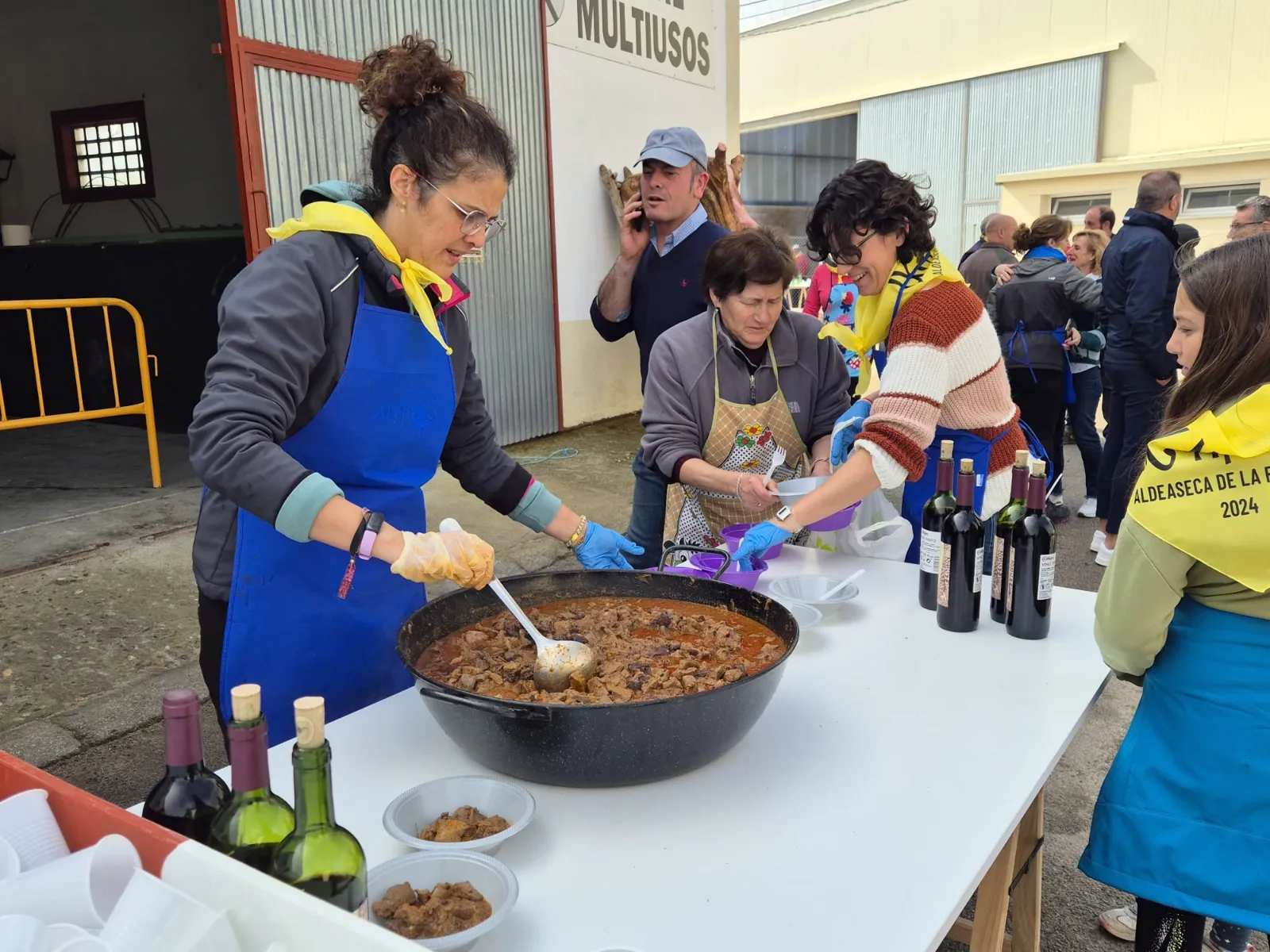 Aldeaseca celebra su IX Matanza Típica