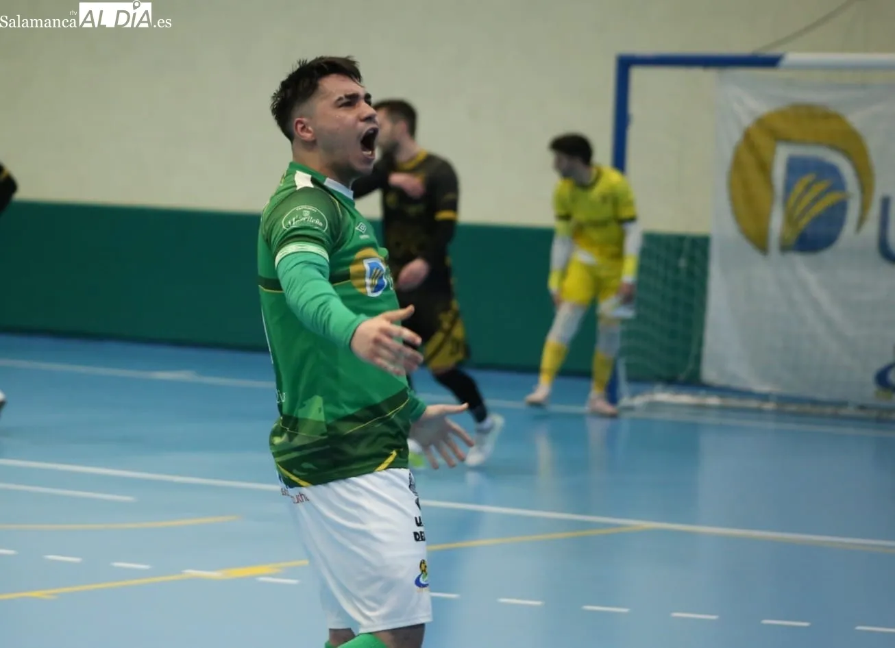 Foto 17 - El Lugo impone su calidad sobre el Piensos Dur&aacute;n Albense (2-7)