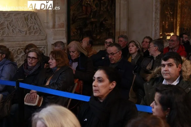 Homenaje al pintor Jerónimo Prieto por sus obras hecha para la Hermandad del Cristo del Amor de la Paz y presentación de seis nuevas taboletas. Fotos: Raúl Riesgo