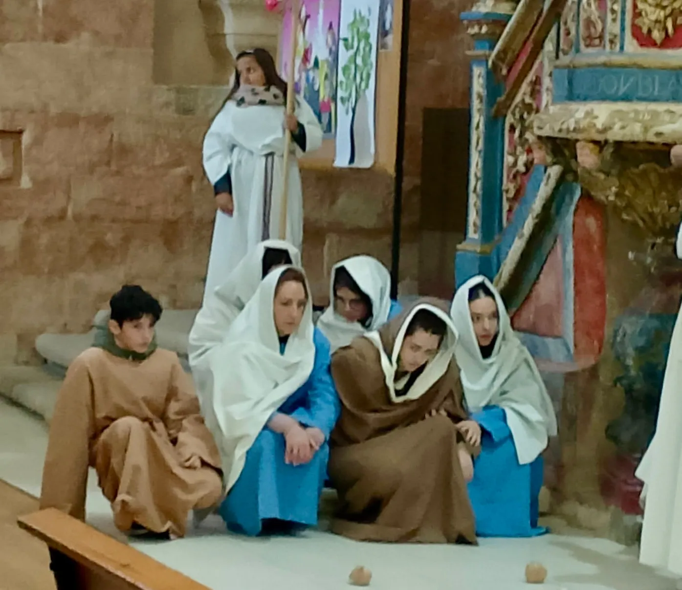 El Via Crucis de Villoruela se vivía en la iglesia parroquial. Basilio Sánchez