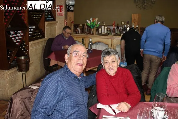 Foto 8 - Los mayores de Alba de Tormes celebran la fiesta del Santo &Aacute;ngel