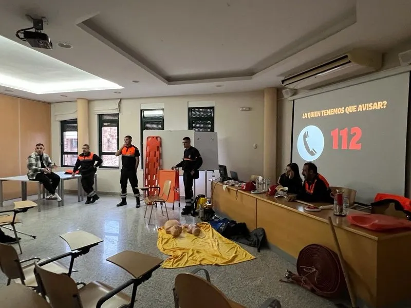 Charla de Protección Civil en Carbajosa de la Sagrada.
