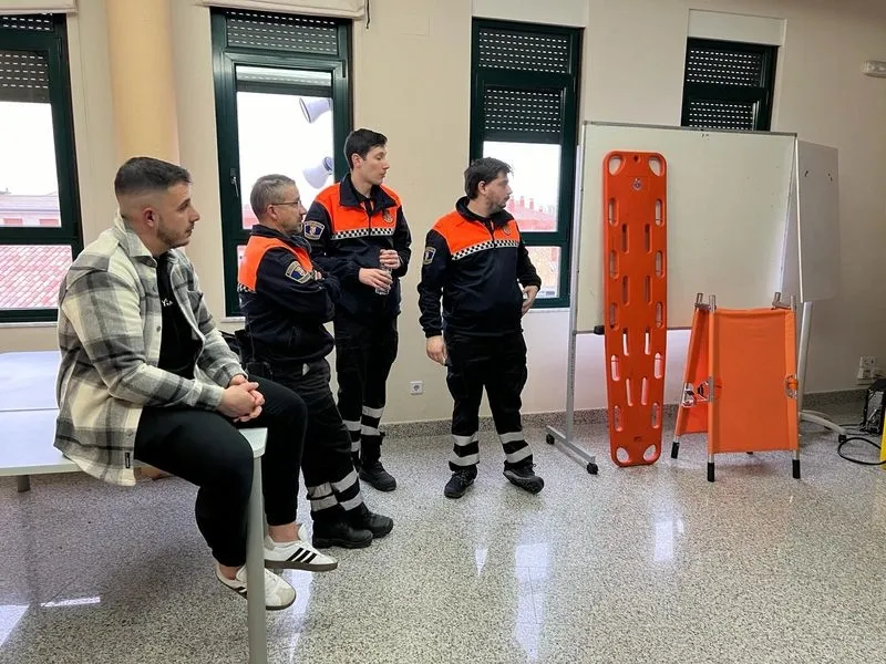 Charla de Protección Civil en Carbajosa de la Sagrada.