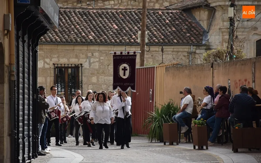 Foto 2 - Mir&oacute;briga retumba a Semana Santa con el estreno del Certamen &lsquo;Toques de Esperanza&rsquo;