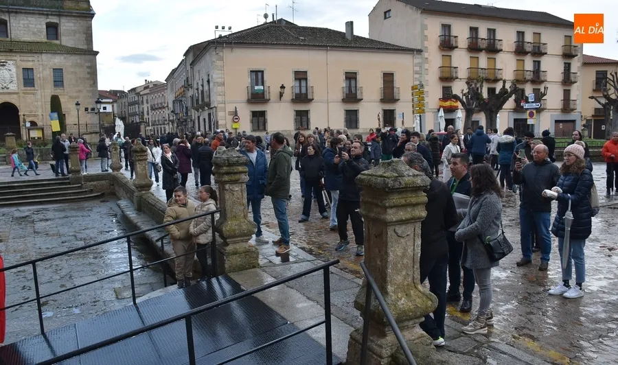 Foto 8 - Cinco pasos acaban por recorrer las calles &lsquo;de recogida&rsquo; tras cancelarse tambi&eacute;n La Carrera