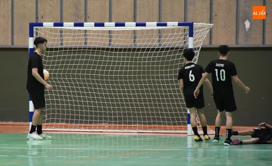 Foto 3 - Kinkis FC revalida el t&iacute;tulo de campe&oacute;n de la Farinato League