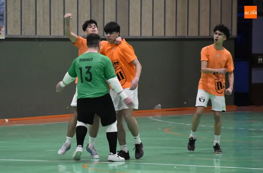 Foto 8 - Kinkis FC revalida el t&iacute;tulo de campe&oacute;n de la Farinato League