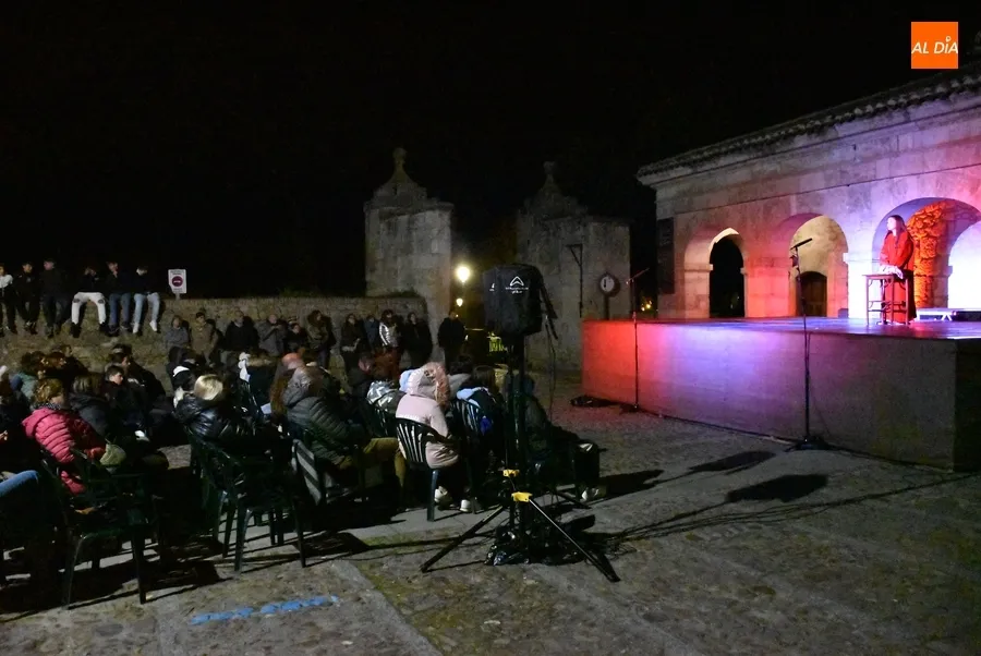 Foto 5 - La Pasi&oacute;n estrena ubicaci&oacute;n con relevo generacional y majestuoso final en lo alto de la Puerta del Conde