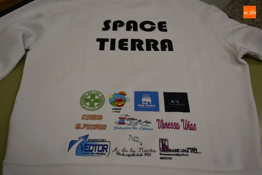 Foto 4 - Alumnos del IES Tierra de Ciudad Rodrigo lanzar&aacute;n este jueves una sonda desde Palencia