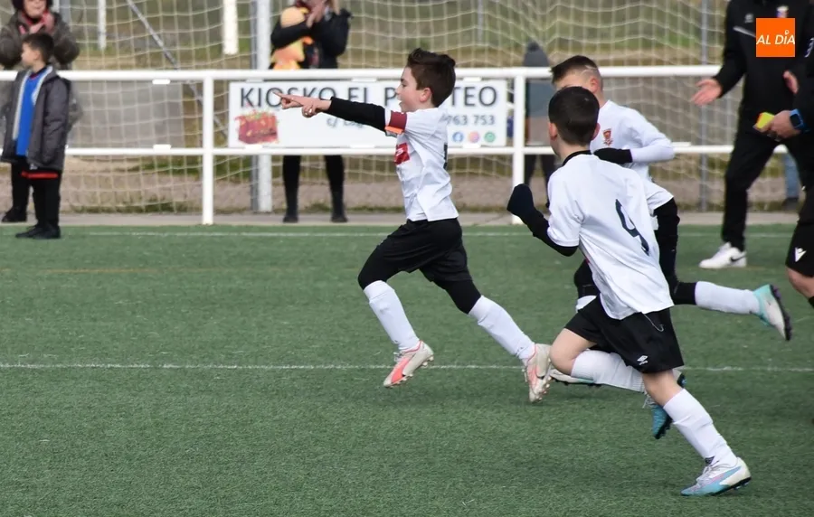 Foto 3 - Una goleada local y un empate en los choques simult&aacute;neos de F7 entre Ciudad Rodrigo y Villares