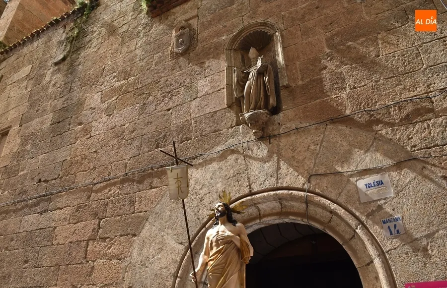 Foto 9 - Ciudad Rodrigo acaba tambi&eacute;n con visita de la lluvia una Semana Santa pasada por agua