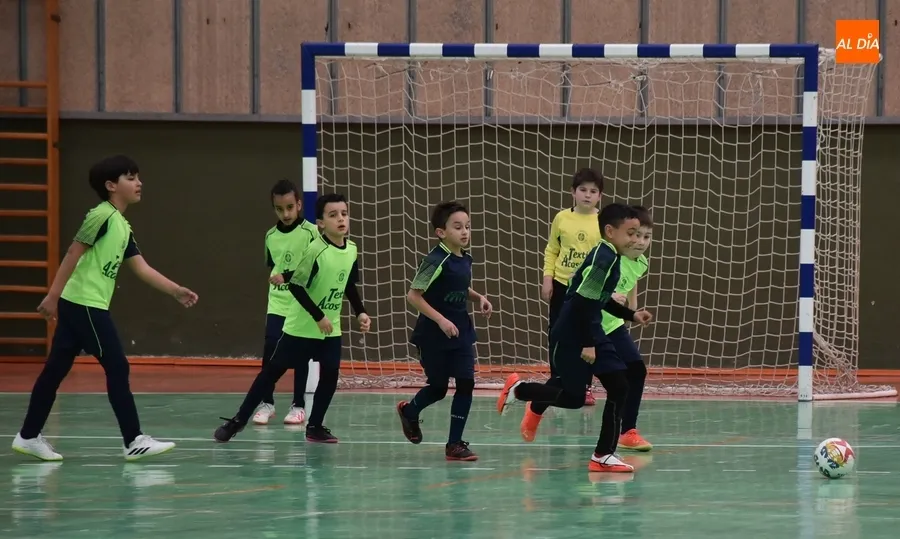 Foto 3 - #M [16-17 MAR] El Benjam&iacute;n C del III Columnas se mete en la Final Four tras ganar un duelo fraticida