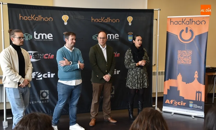 Foto 2 - Proclamados los ganadores del 1&ordm; Hackathon de Ciudad Rodrigo tras un aluvi&oacute;n de ideas