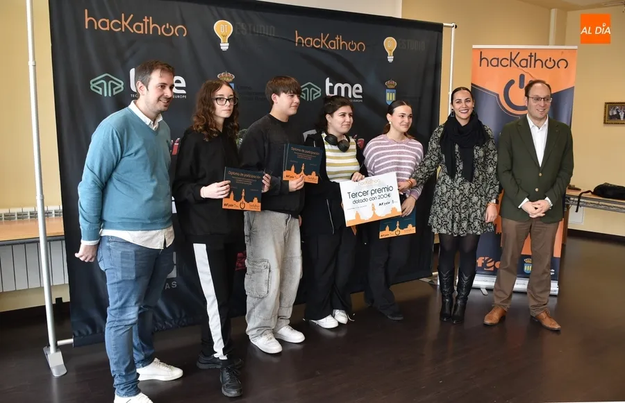 Foto 3 - Proclamados los ganadores del 1&ordm; Hackathon de Ciudad Rodrigo tras un aluvi&oacute;n de ideas