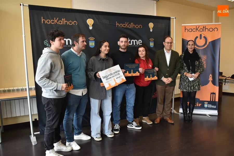 Foto 4 - Proclamados los ganadores del 1&ordm; Hackathon de Ciudad Rodrigo tras un aluvi&oacute;n de ideas