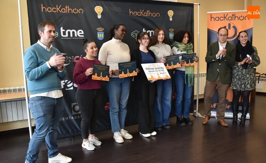 Foto 6 - Proclamados los ganadores del 1&ordm; Hackathon de Ciudad Rodrigo tras un aluvi&oacute;n de ideas