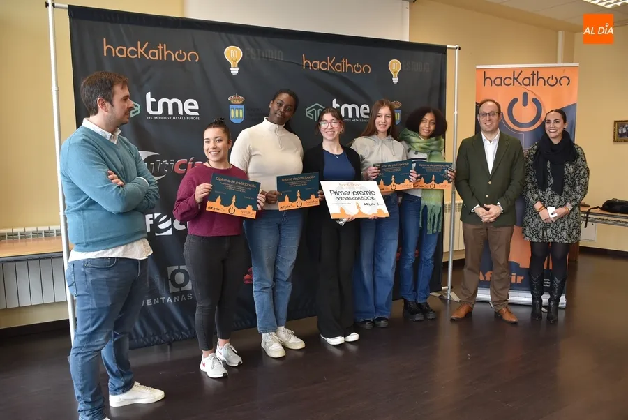 Foto 7 - Proclamados los ganadores del 1&ordm; Hackathon de Ciudad Rodrigo tras un aluvi&oacute;n de ideas